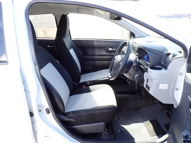 ダイハツ ミラ イース