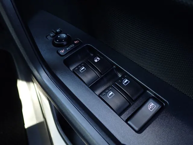 ダイハツ　ロッキー