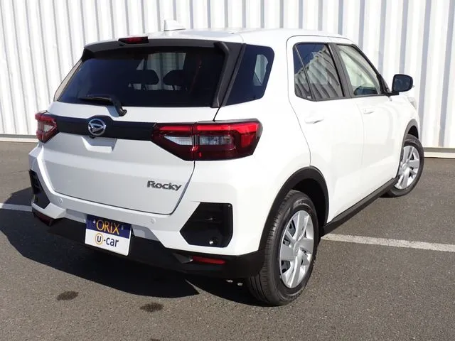 ダイハツ　ロッキー