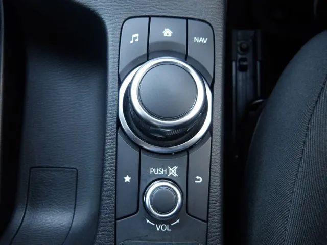 マツダ　ＭＡＺＤＡ２