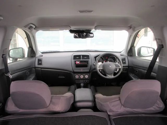 ＲＶＲ　４ＷＤ（ミツビシ）の車両写真