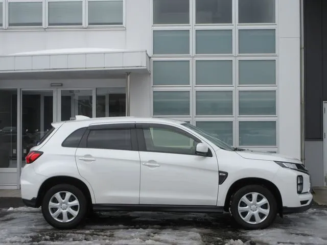 ＲＶＲ　４ＷＤ（ミツビシ）の車両写真