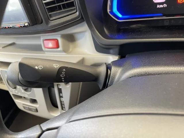 ミラ イース(ダイハツ)の車両写真