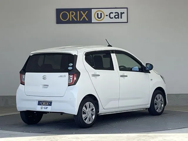 ミラ イース(ダイハツ)の車両写真