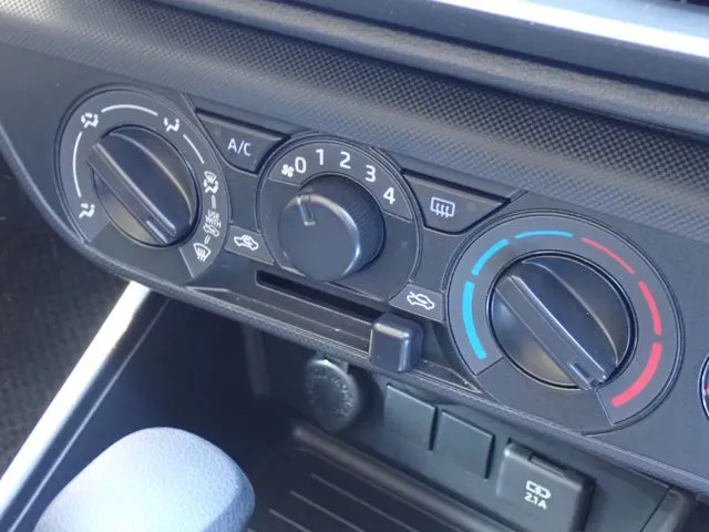 ダイハツ ロッキー