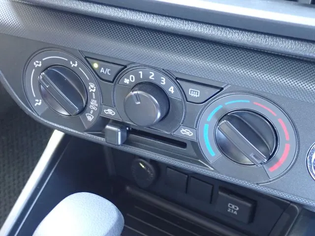 ダイハツ ロッキー