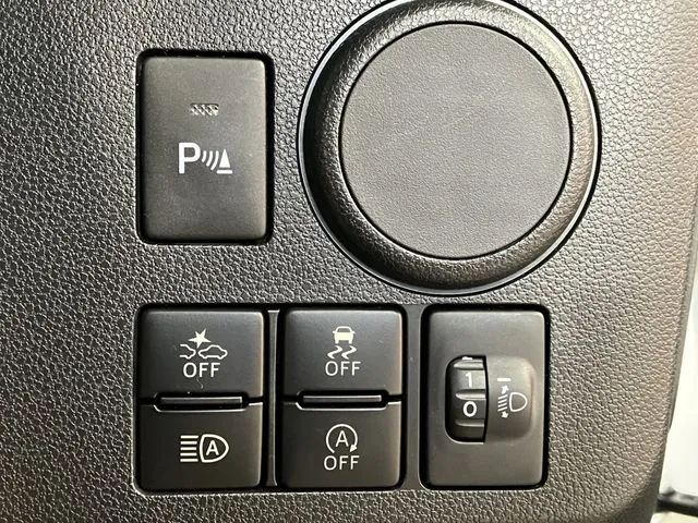 ミラ イース(ダイハツ)の車両写真