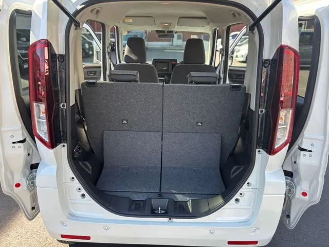 フレアワゴン（マツダ）の車両写真