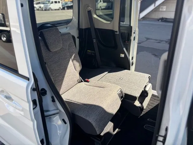 フレアワゴン（マツダ）の車両写真