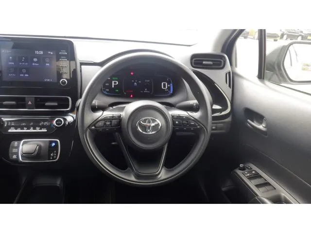 アクア（トヨタ）の車両写真