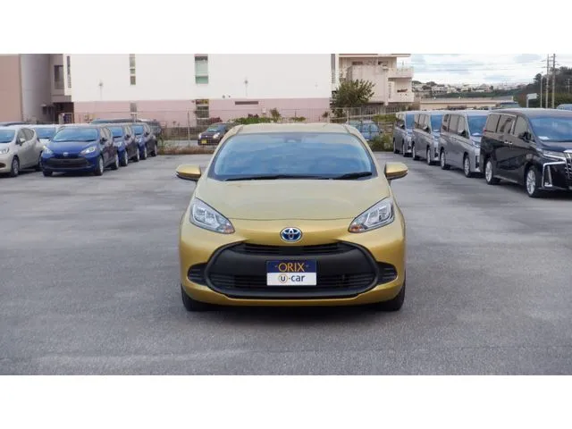 アクア（トヨタ）の車両写真