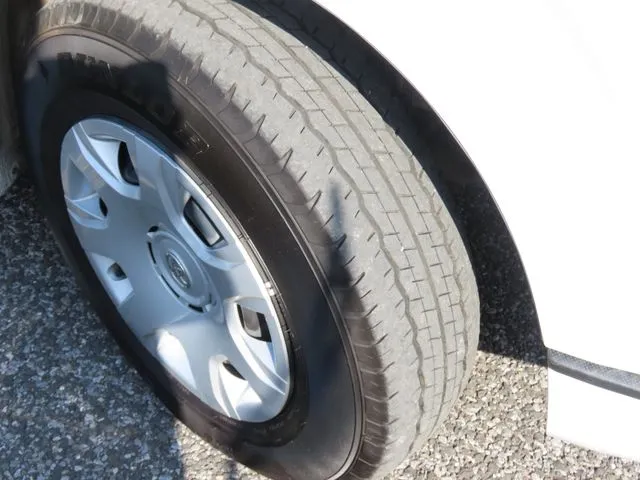 ハイエースバン　２ＷＤ（トヨタ）の車両写真