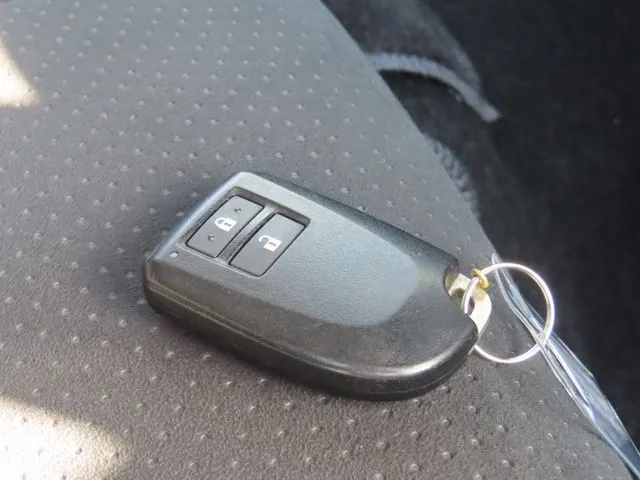 ハイエースバン　２ＷＤ（トヨタ）の車両写真