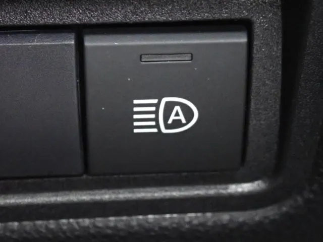 ヤリス（トヨタ）の車両写真