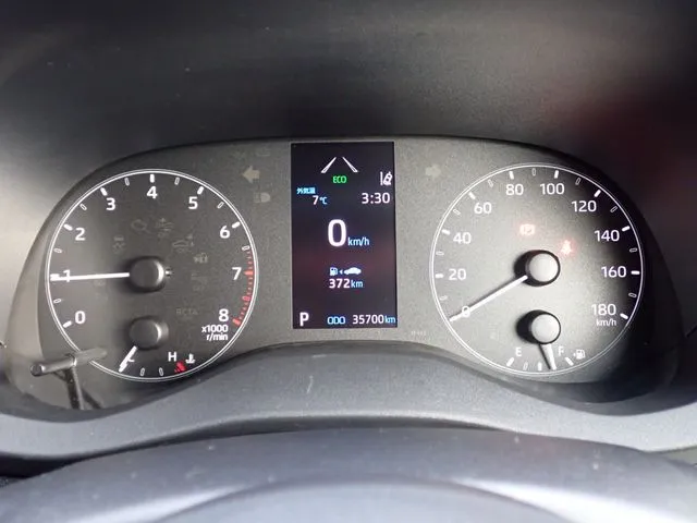 ヤリス（トヨタ）の車両写真