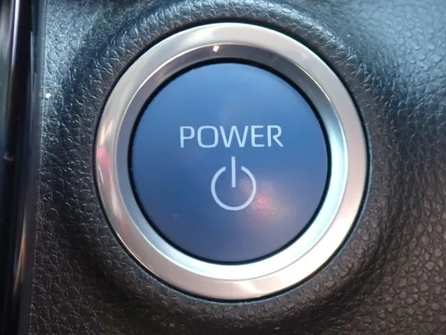 アクア（トヨタ）の車両写真