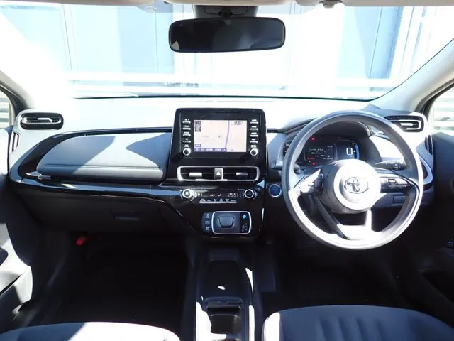 アクア（トヨタ）の車両写真