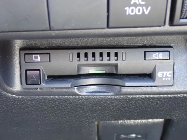 アクア（トヨタ）の車両写真