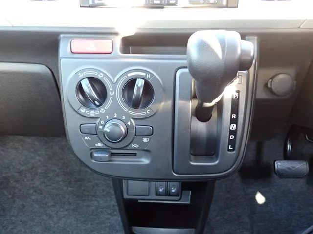 キャロル　４ＷＤ（マツダ）の車両写真