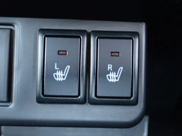 キャロル　４ＷＤ（マツダ）の車両写真