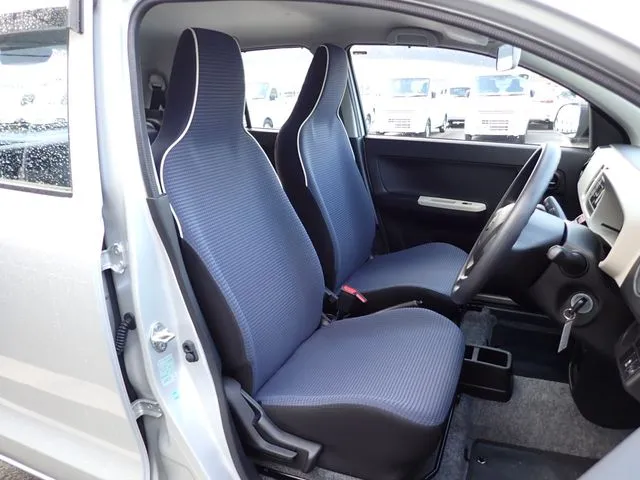 アルト（スズキ）の車両写真