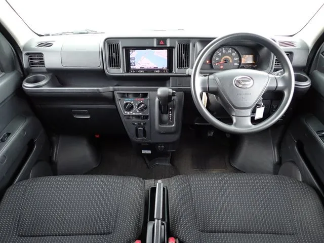 ダイハツ　ハイゼットカーゴ