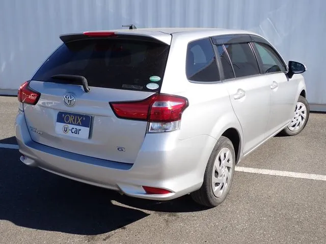 カローラフィールダー（トヨタ）の車両写真