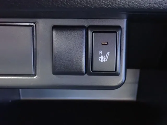 アルト 4WD(スズキ)の車両写真