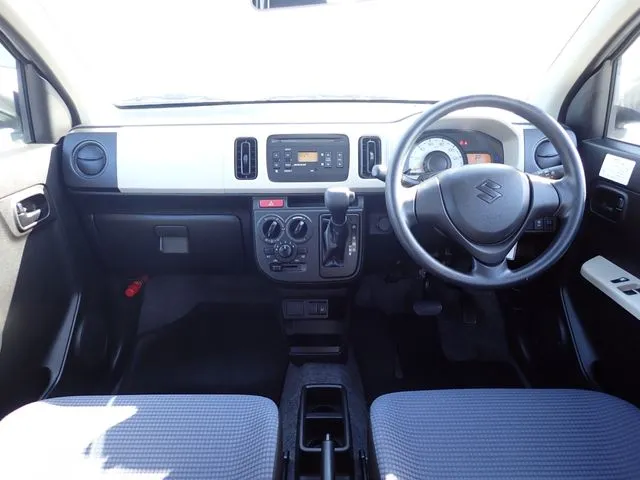 アルト 4WD(スズキ)の車両写真