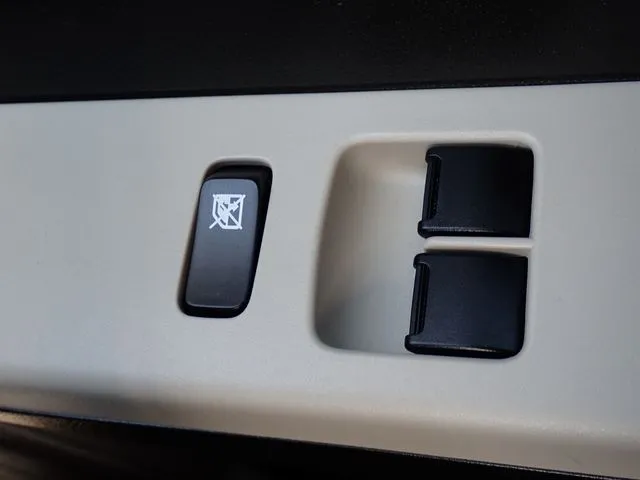 アルト 4WD(スズキ)の車両写真