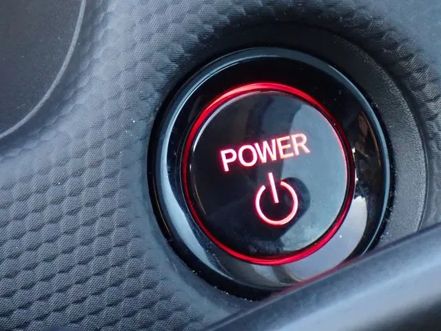 フィット　ｅ：ＨＥＶ（ホンダ）の車両写真