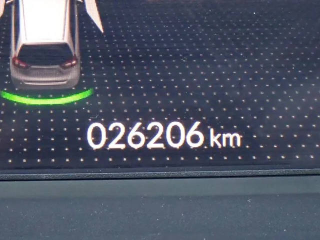 フィット　ｅ：ＨＥＶ（ホンダ）の車両写真