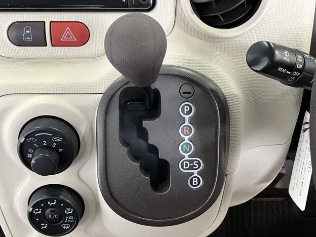 トヨタ　ポルテ