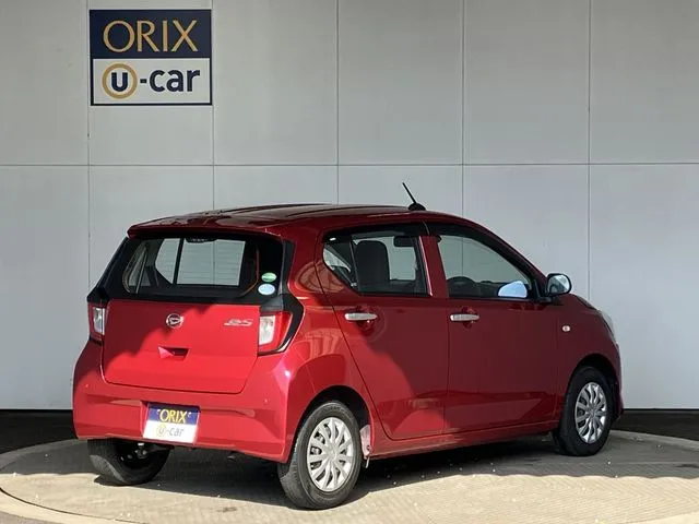 ミラ イース(ダイハツ)の車両写真
