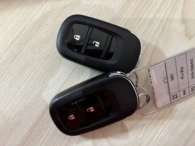 ホンダ　ヴェゼル　ｅ：ＨＥＶ