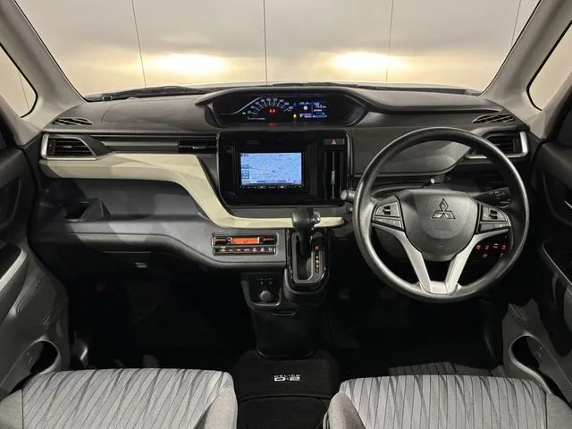 デリカ　Ｄ：２　２ＷＤ（ミツビシ）の車両写真