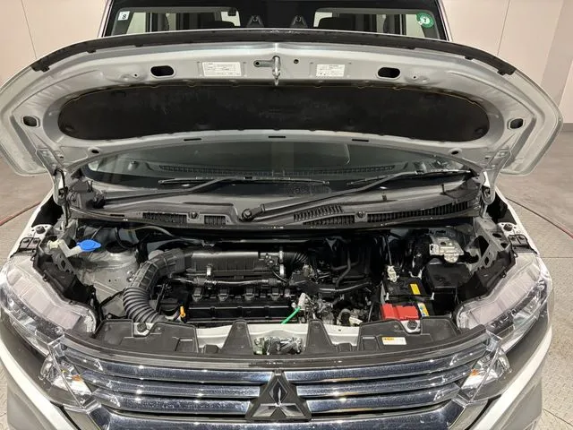 デリカ　Ｄ：２　２ＷＤ（ミツビシ）の車両写真