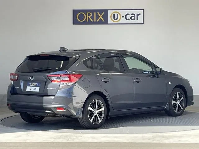 インプレッサスポーツ　４ＷＤ（スバル）の車両写真