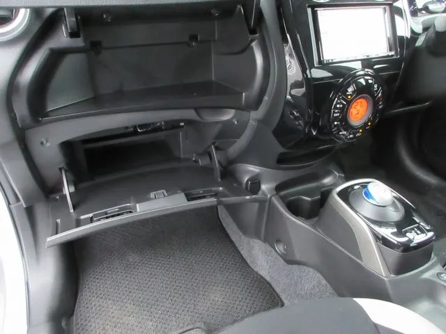 ノート　４ＷＤ（ニッサン）の車両写真