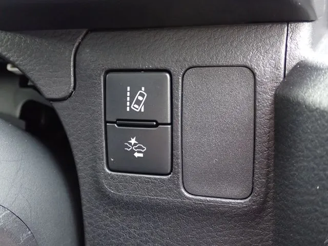 プロボックスバン　ハイブリッド（トヨタ）の車両写真