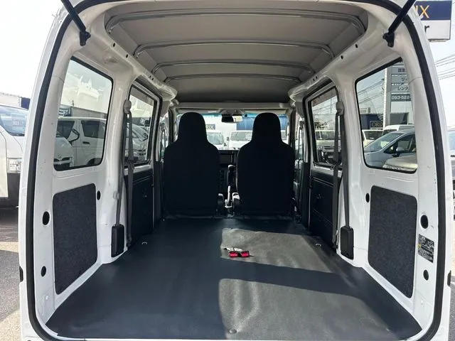 ハイゼットカーゴ（ダイハツ）の車両写真