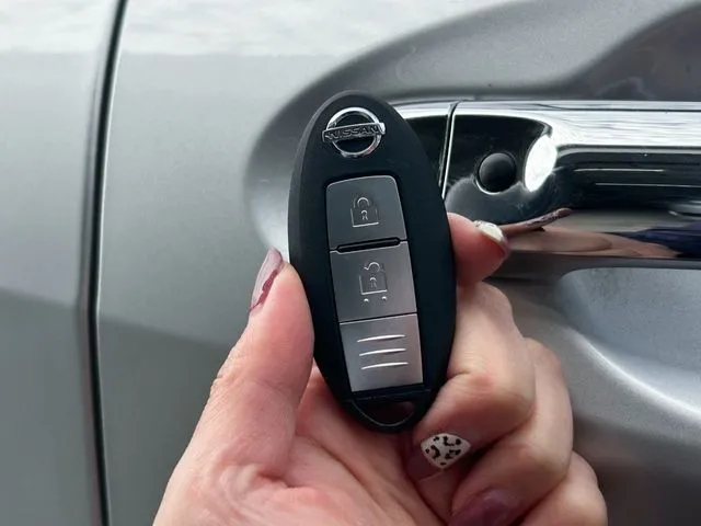 ノート（ニッサン）の車両写真