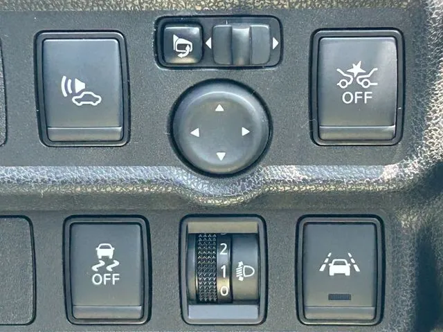 ノート（ニッサン）の車両写真