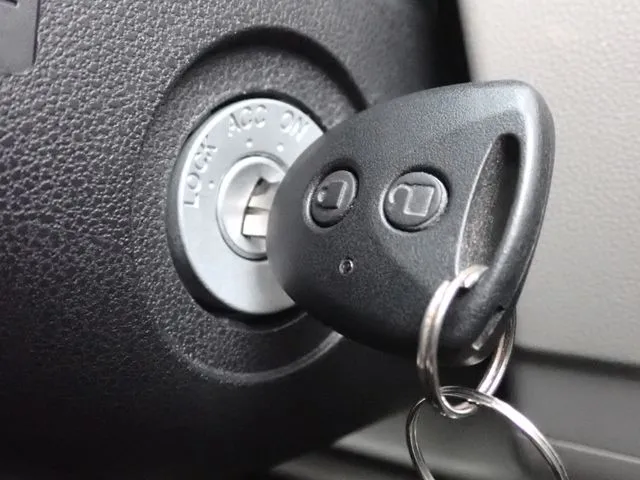 ムーヴ（ダイハツ）の車両写真