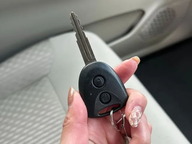 ムーヴ（ダイハツ）の車両写真