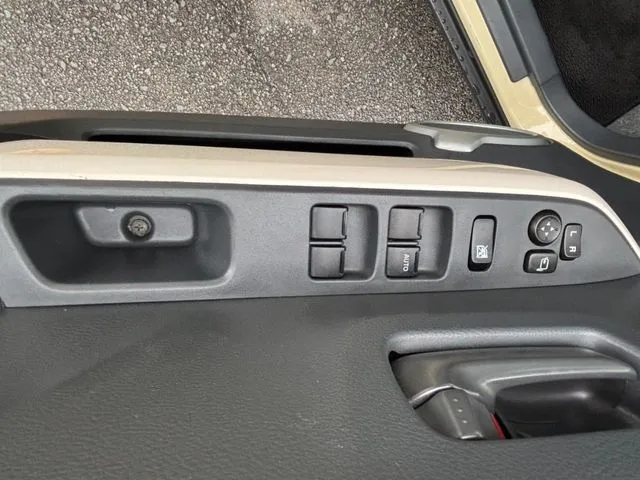 ハスラー（スズキ）の車両写真