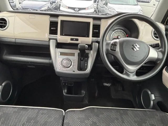 ハスラー（スズキ）の車両写真