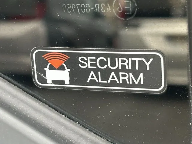 ミラ　イース（ダイハツ）の車両写真