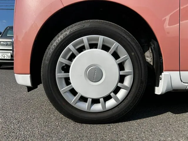 ムーヴ　キャンバス（ダイハツ）の車両写真