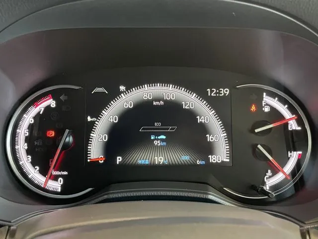 トヨタ　ヴォクシー